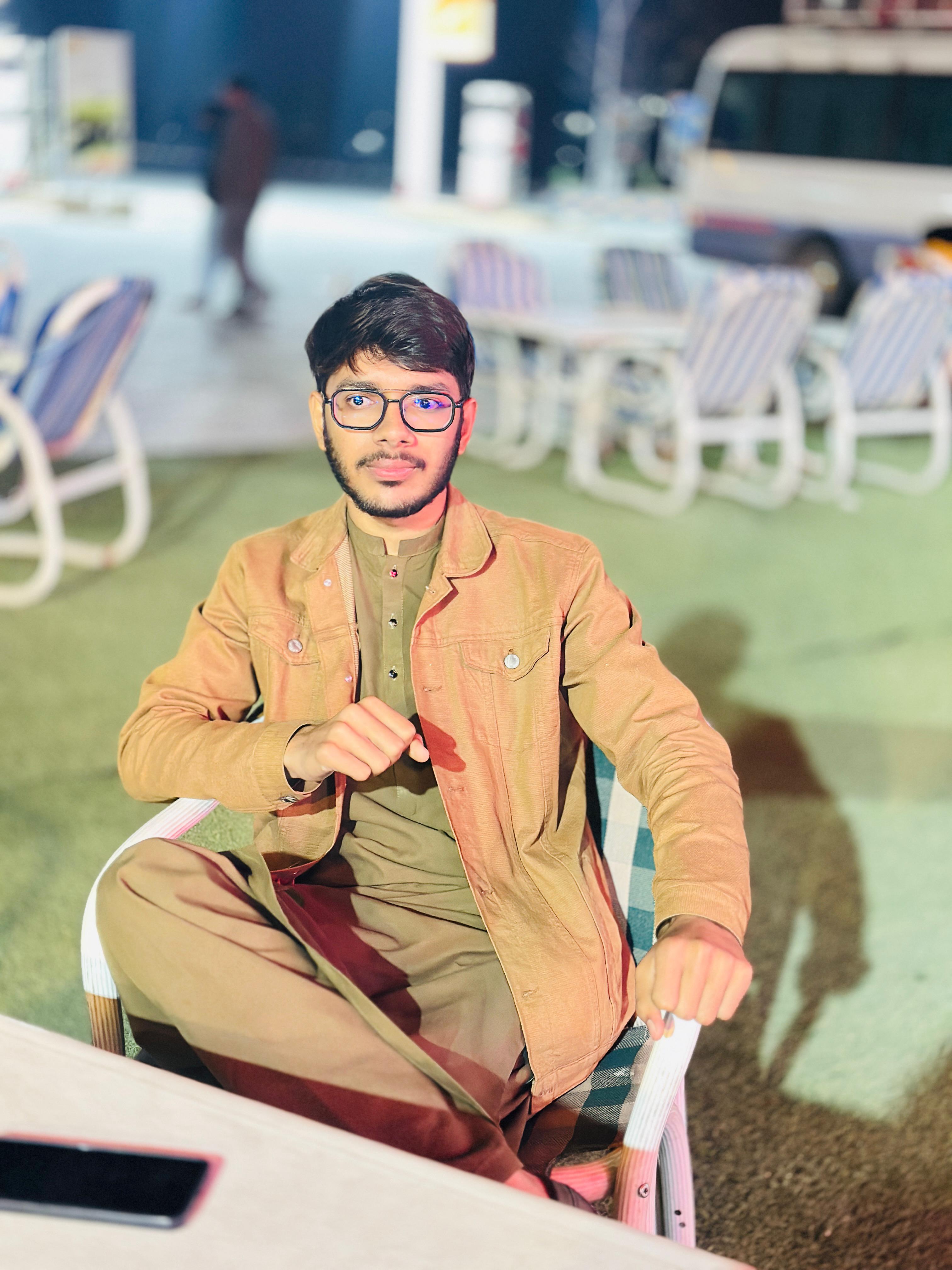 Ali Husnain 