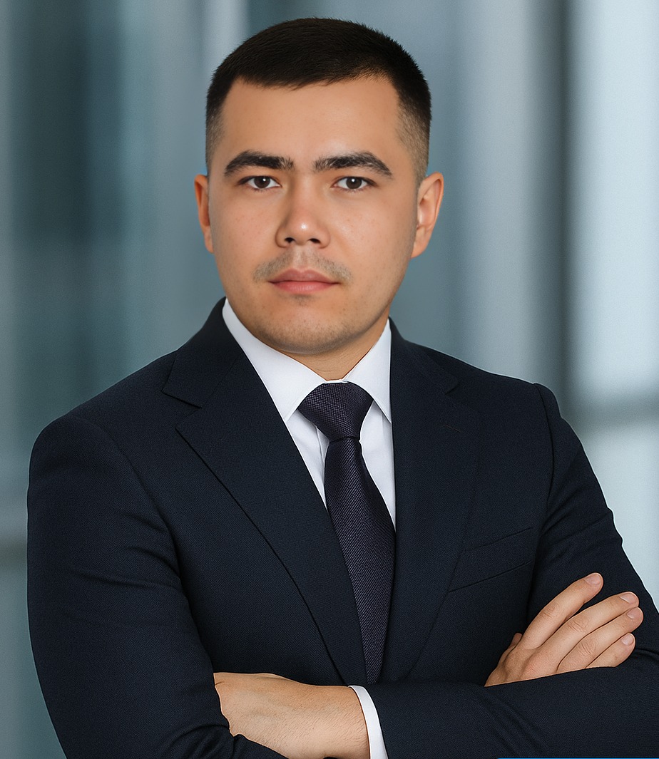 Akmal Khidirov 