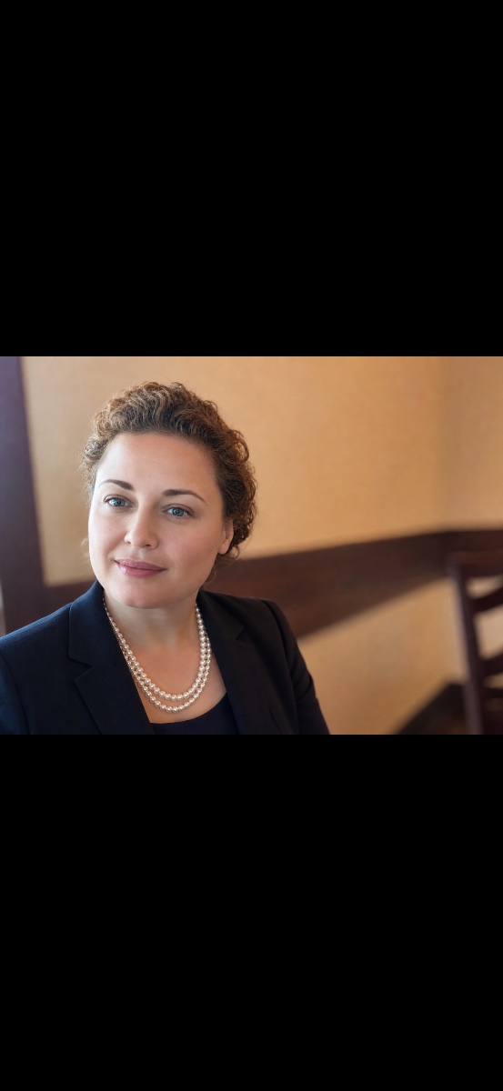 Ayse kurtoglu